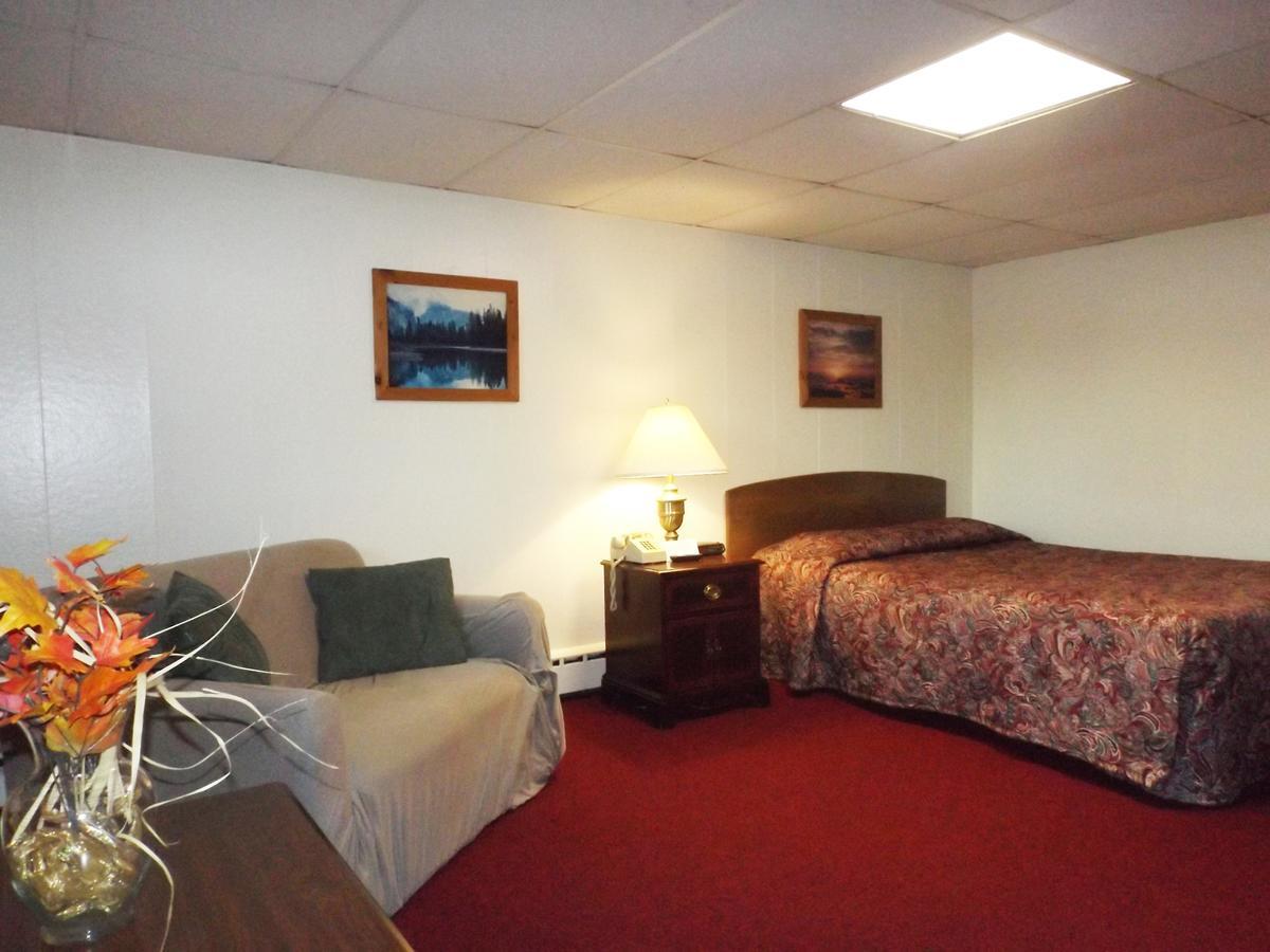 Lancaster Motor Inn Buitenkant foto